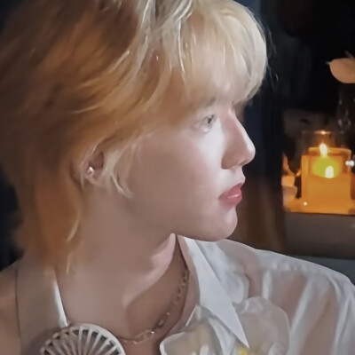 金发女郎