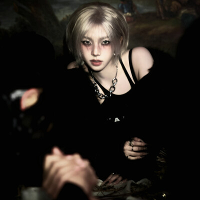 Ashen Eucharist-灰烬圣餐台-