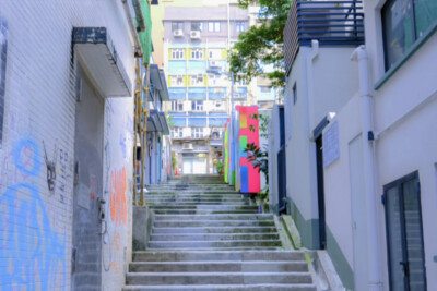 仲夏的凉风吹走炙热的焦虑 橙色黄昏相拥薄荷的黎明.