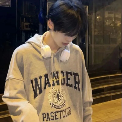 耳机男头像