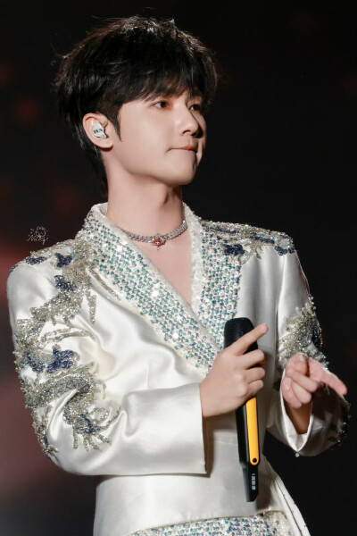 cr.见水印
