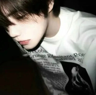 我开始接受每个不愉快的明天