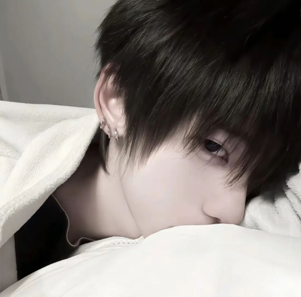 我开始接受每个不愉快的明天