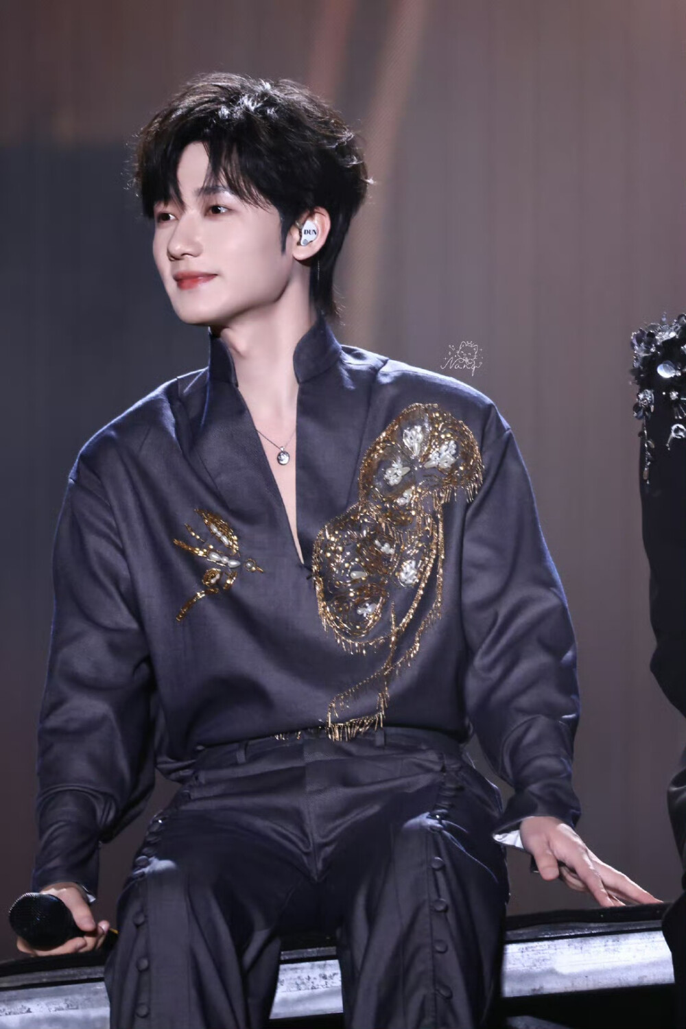 cr.见水印