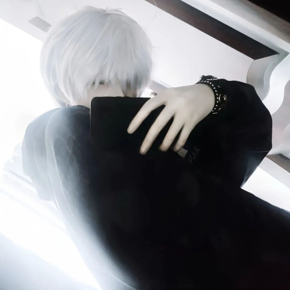 我开始接受每个不愉快的明天