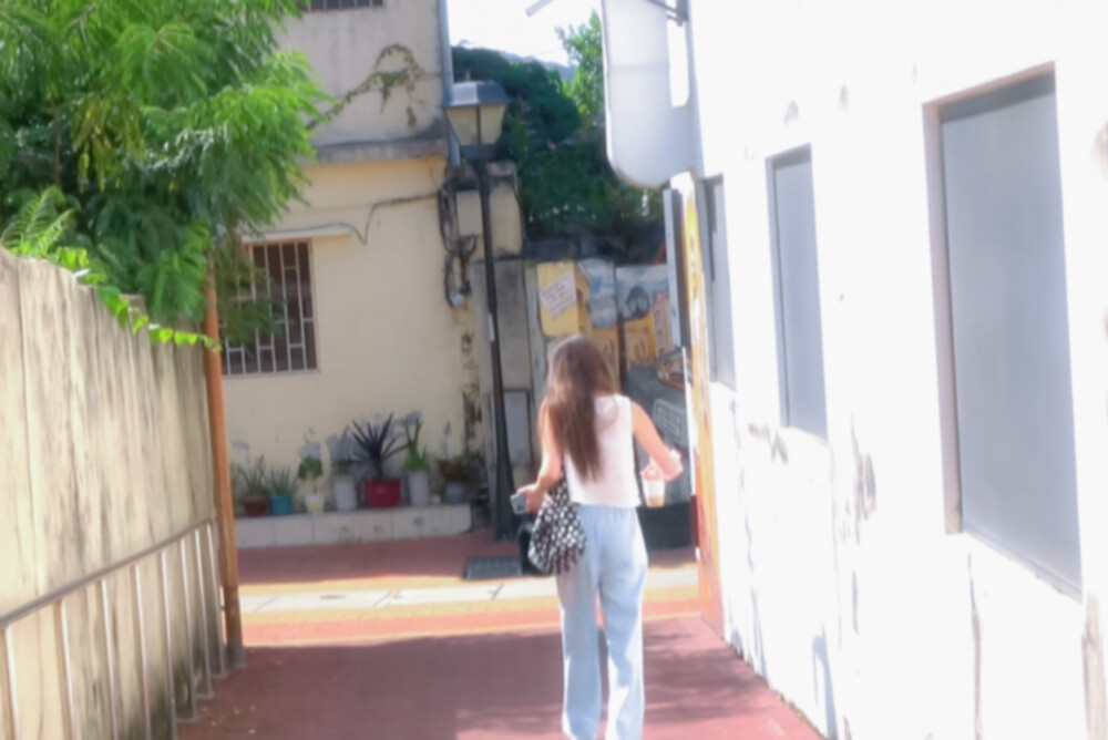 仲夏的凉风吹走炙热的焦虑 橙色黄昏相拥薄荷的黎明.