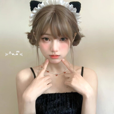 少萝女头