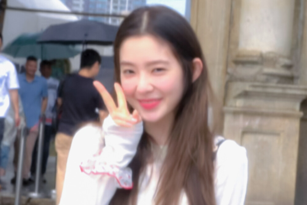 仲夏的凉风吹走炙热的焦虑 橙色黄昏相拥薄荷的黎明.