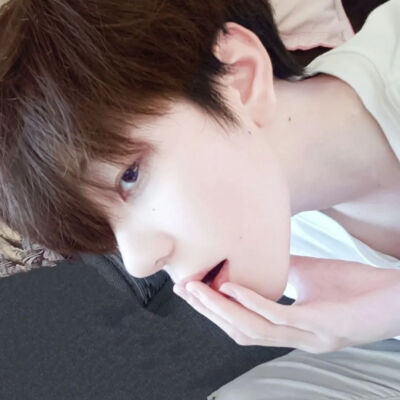 我开始接受每个不愉快的明天