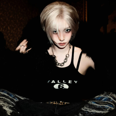 Ashen Eucharist-灰烬圣餐台-