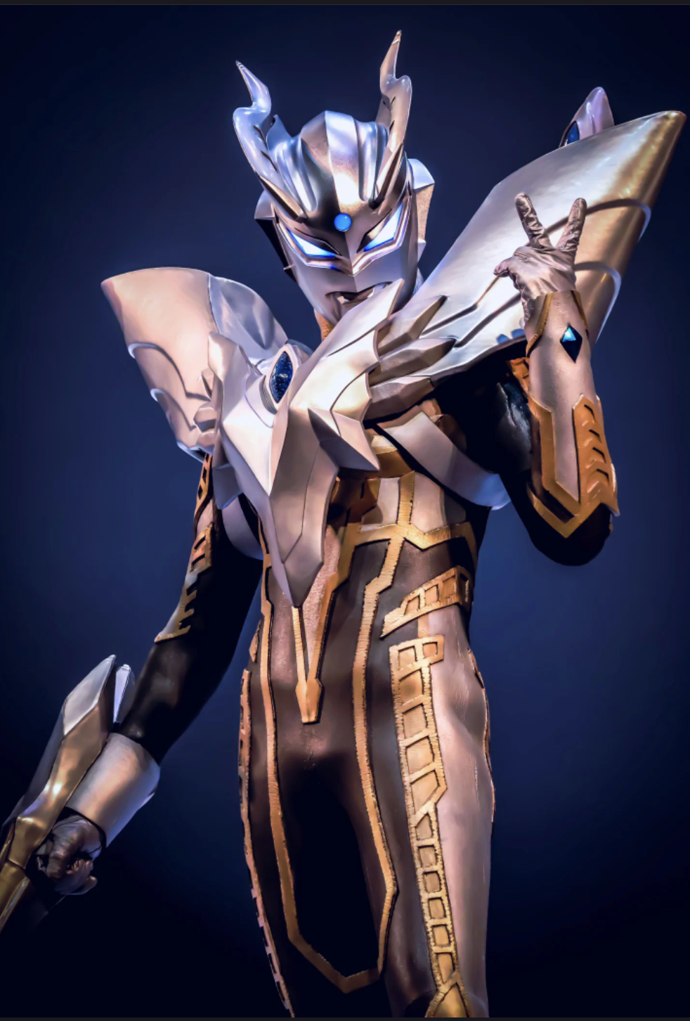 终极闪耀赛罗奥特曼。奥特曼舞台剧。(侵权删)
