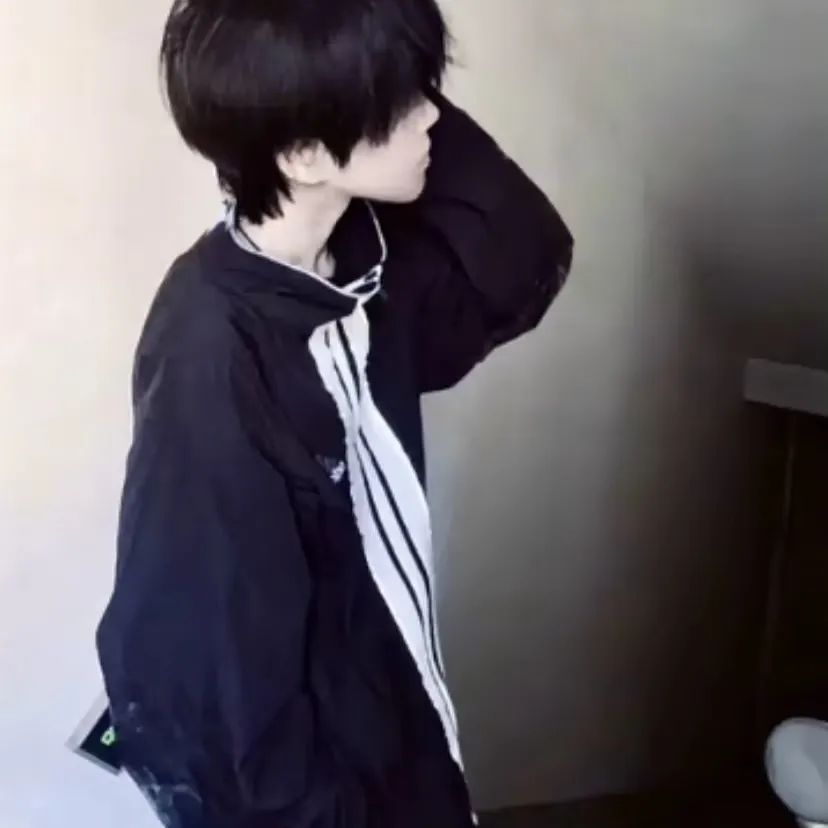 我开始接受每个不愉快的明天