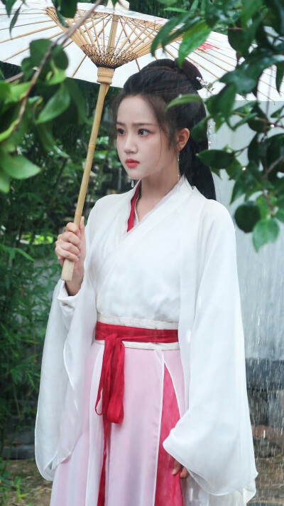 杨志雯