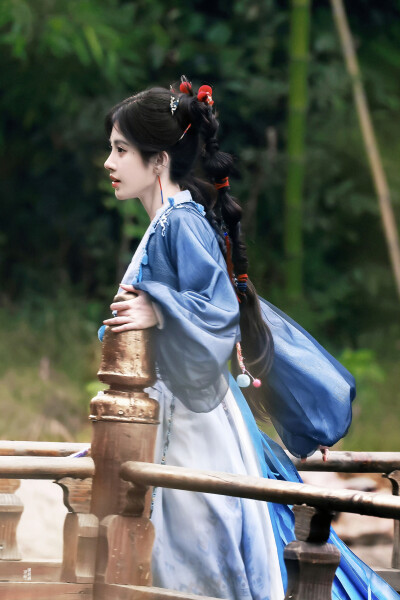 来战 阿黛