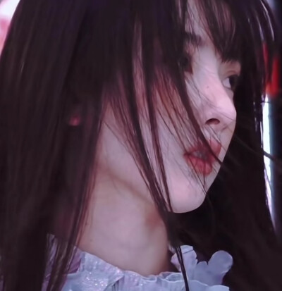 梨花雪落