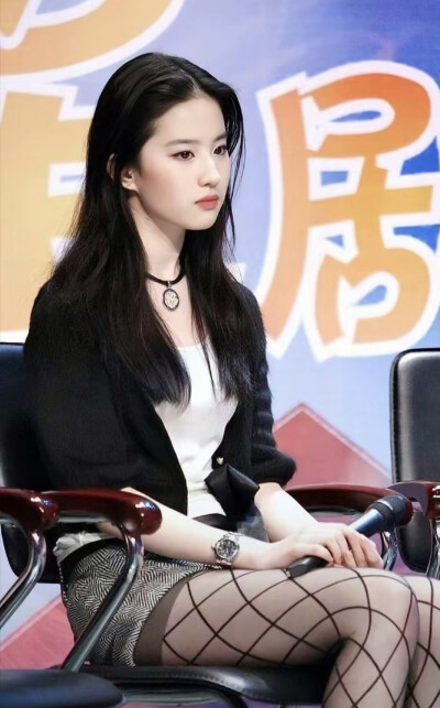 刘亦菲