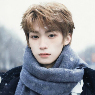 冬日-denim skirt⑅×wine rose｀純白