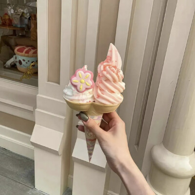｡◔‸◔｡