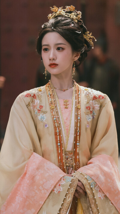 月明千里 李瑶英 包上恩