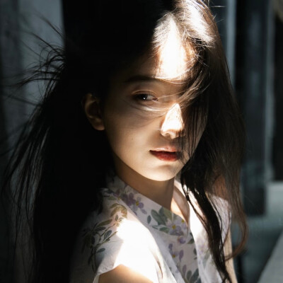 女头