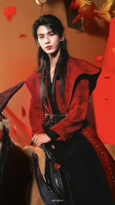 张凌赫