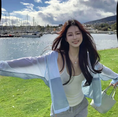 自由感女头