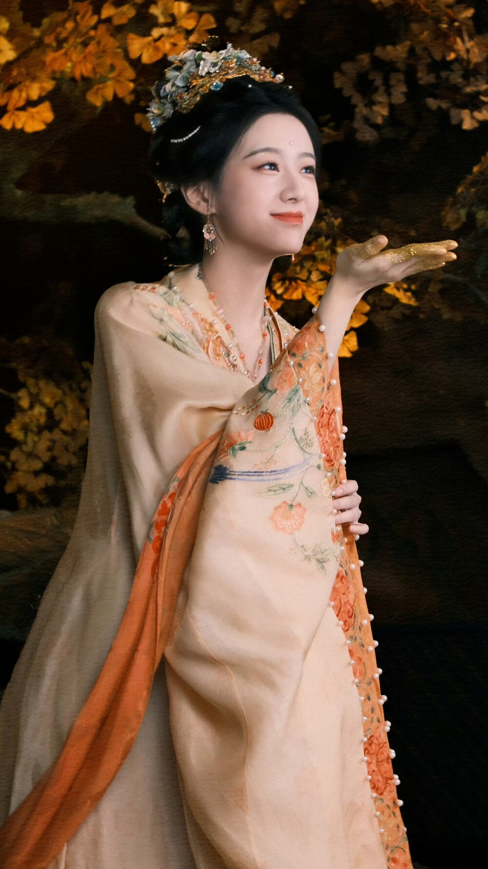 月明千里 李瑶英 包上恩