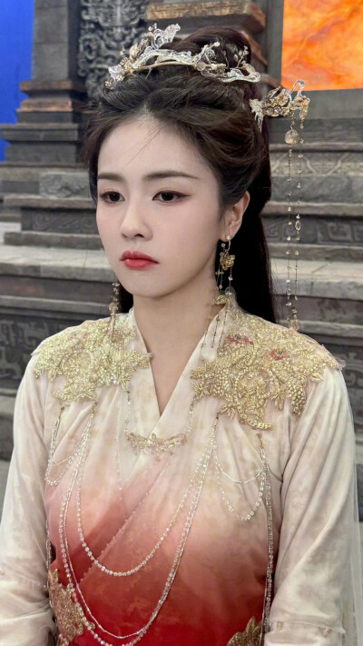 临江仙 李青月 花如月 白鹿
