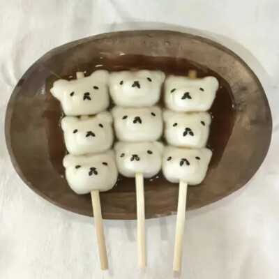 ｡◔‸◔｡