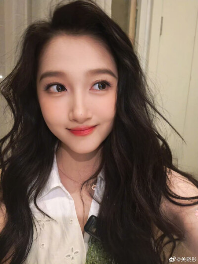 关晓彤