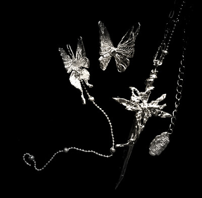 ♡･Raven's Midnight Waltz ･♡