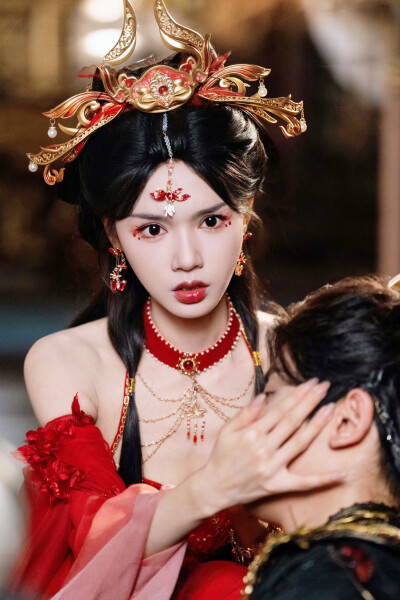 成何体统 庾晚音