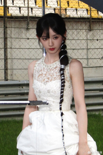 田曦薇