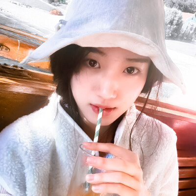 卢昱晓