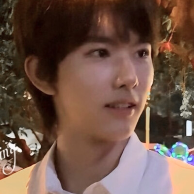 天鹅湖转了一个圈圈圈圈