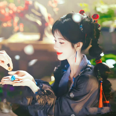 鞠婧祎