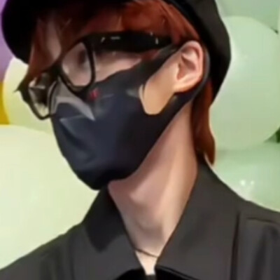 红毛看起来真的很好公