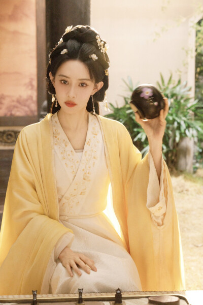 桃花映江山 姜桃花