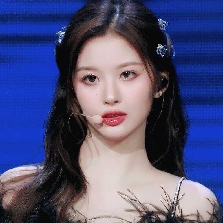 nightfalls0126 | 雪允