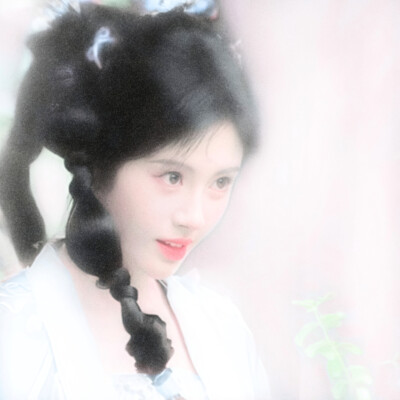 水色*̣̩⋆̩*̣̩⋆̩阿黛εïз鞠婧祎