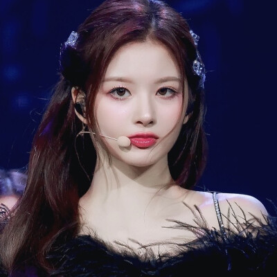 nightfalls0126 | 雪允