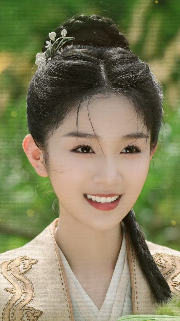 桃花映江山