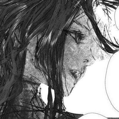 她也曾以长剑点我胸前