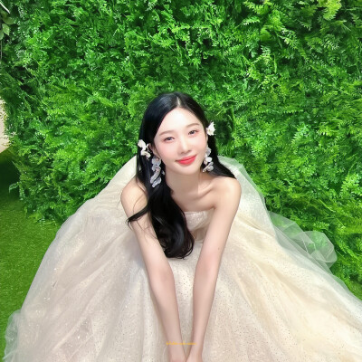•The princess among the flowers