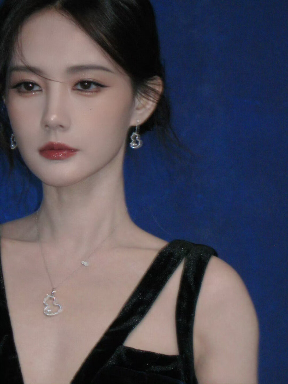 李一桐