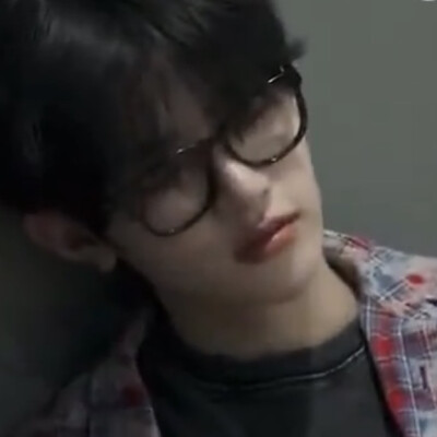 就是这么喜欢眼镜酱酱