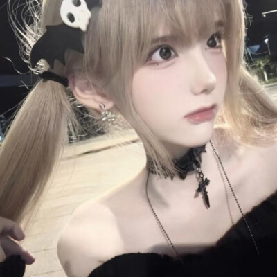 我喜欢粉色双马尾