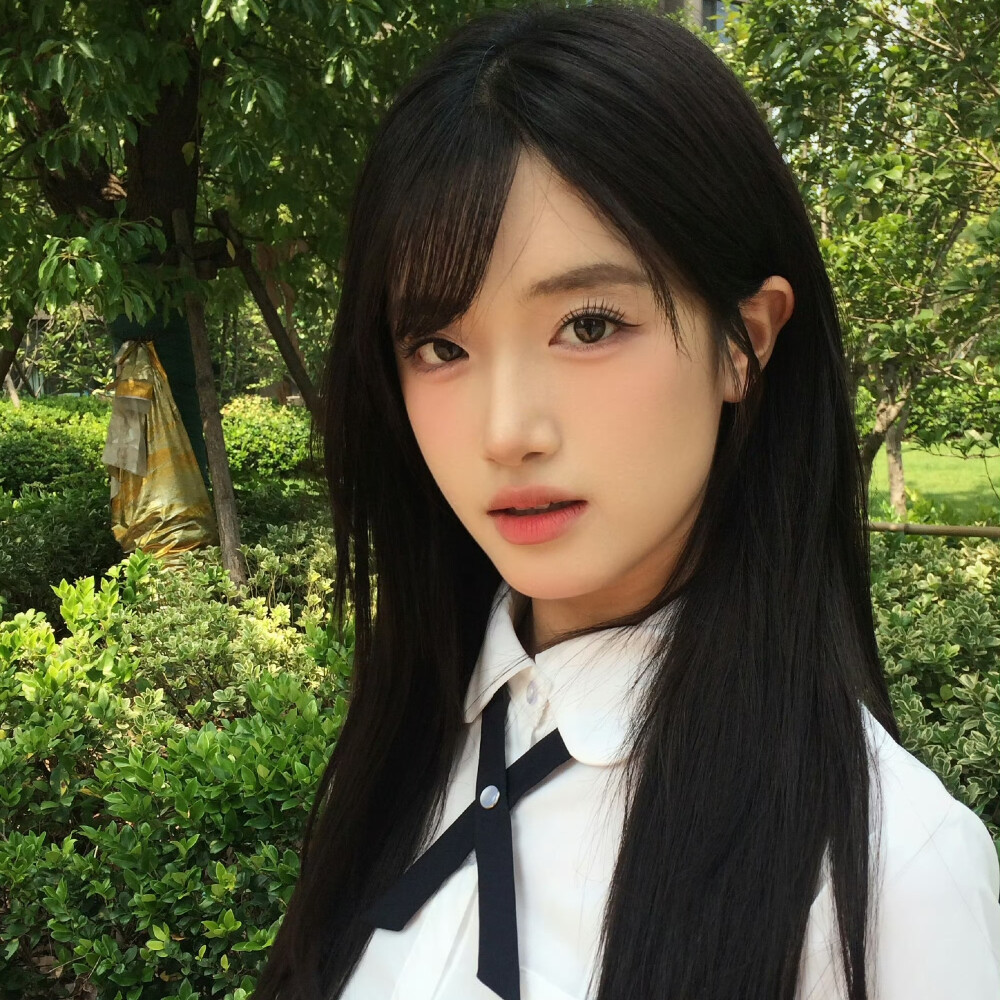 胡馨尹