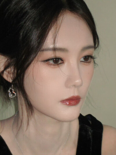 李一桐