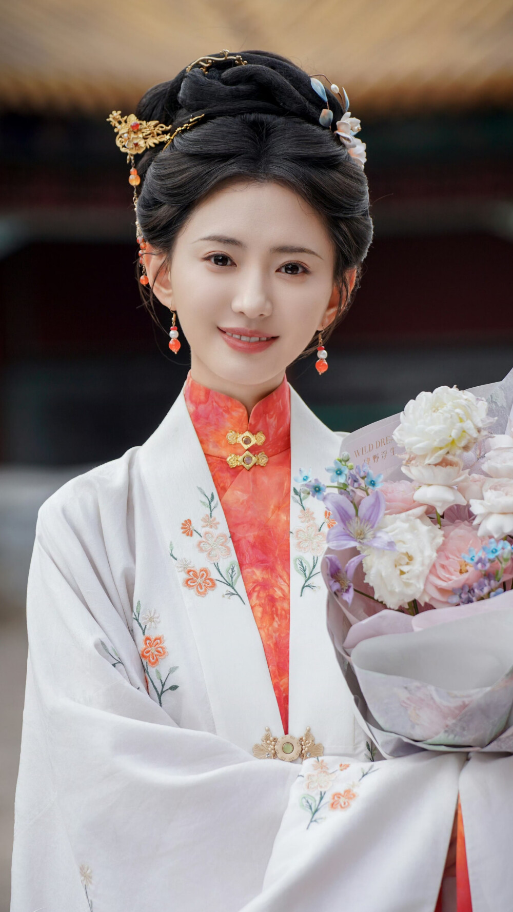 九宁扶上 张婉莹